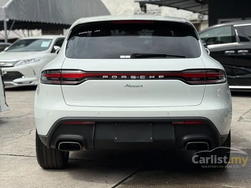 2022 Porsche Macan SUV