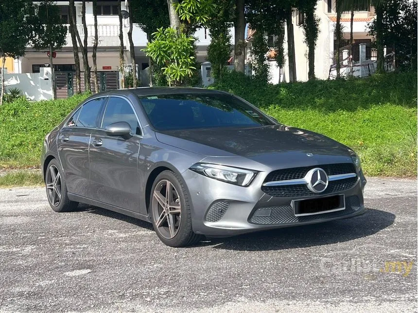 2020 Mercedes-Benz A200 Progressive Line Hatchback