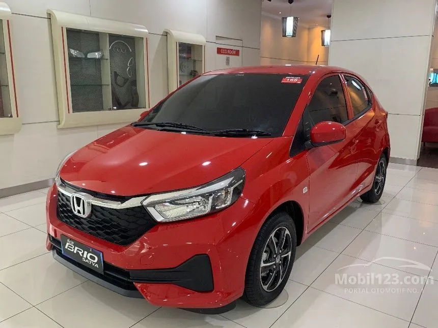 Jual Mobil Honda Brio 2024 E Satya 1.2 di DKI Jakarta Automatic Hatchback Merah Rp 198.300.099
