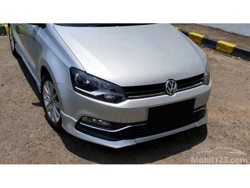 2017 Volkswagen Polo Highline TSI Hatchback