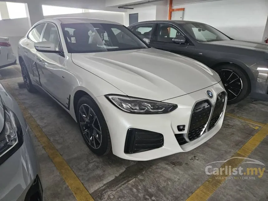 2025 BMW i4 eDrive35 Coupe