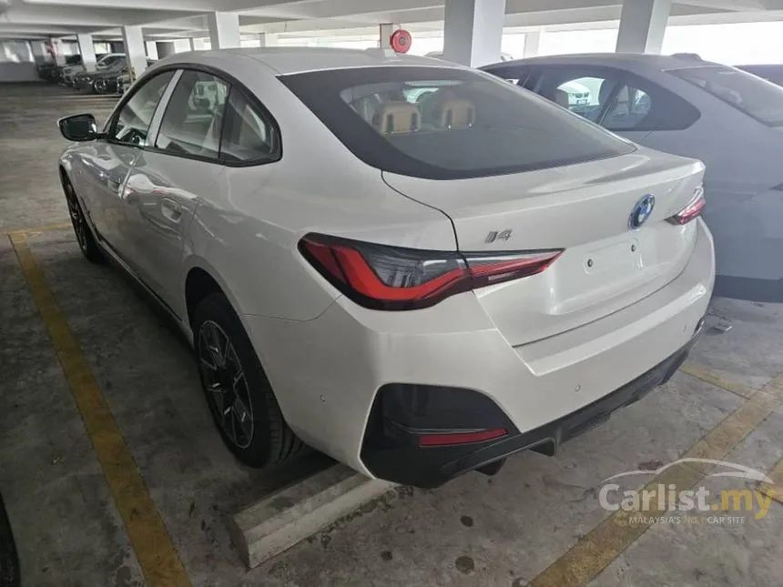 2025 BMW i4 eDrive35 Coupe