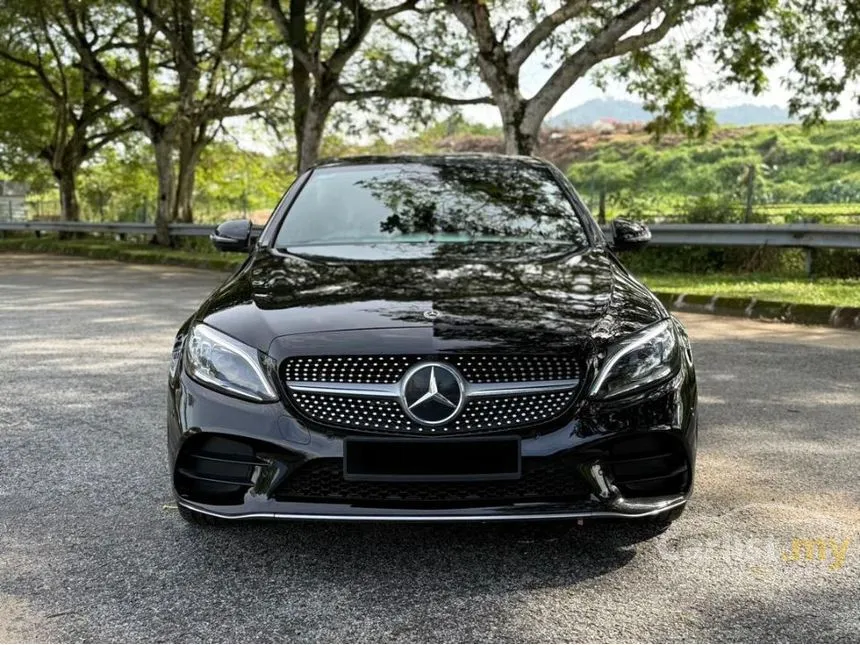 2019 Mercedes-Benz C300 AMG Line Sedan