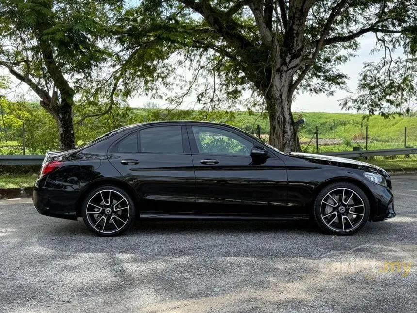 2019 Mercedes-Benz C300 AMG Line Sedan