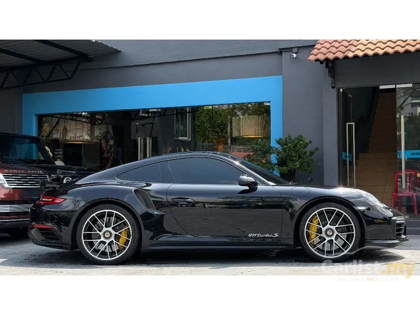 2016 Porsche 911 Turbo Coupe