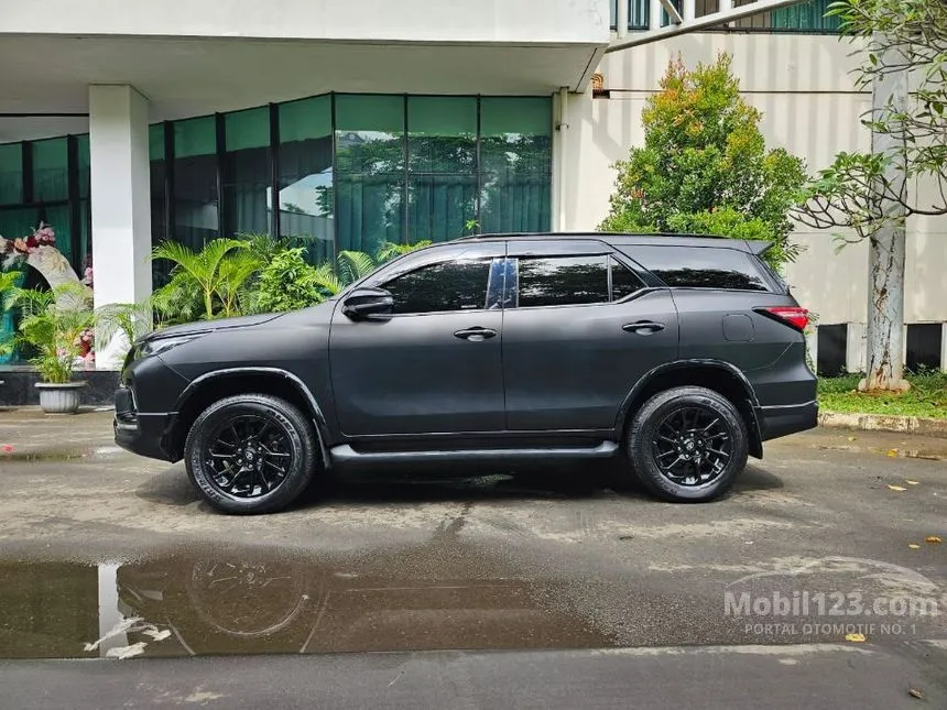 2022 Toyota Fortuner VRZ 4X2 SUV