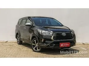 2022 Toyota Kijang Innova 2.4 Venturer MPV
