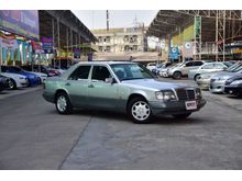 1995 Mercedes-Benz E220 2.2 W124 (ปี 85-96) Sedan
