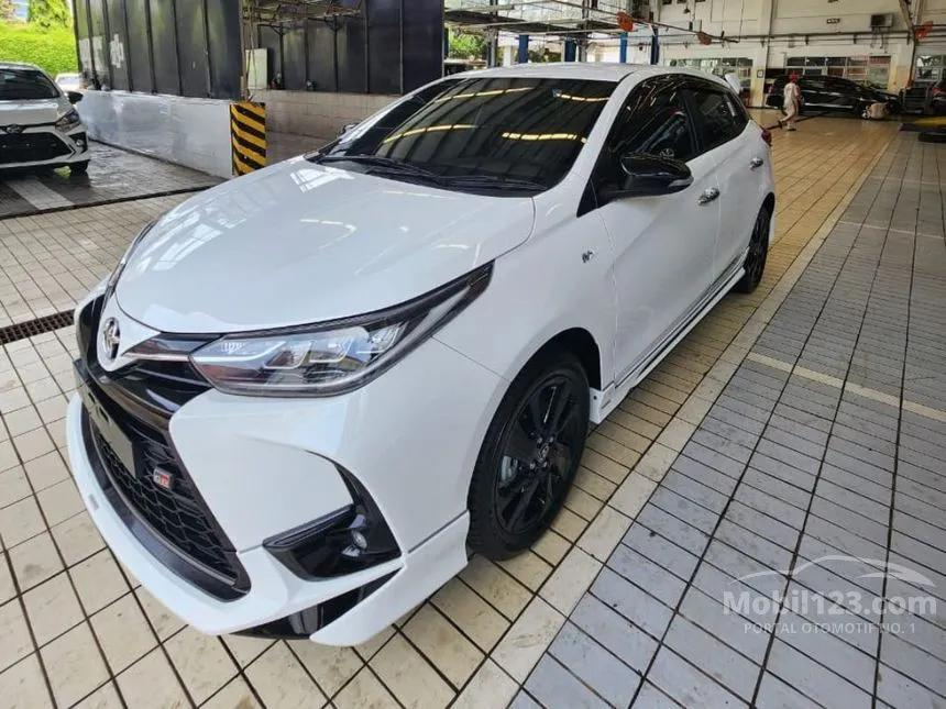 2024 Toyota Yaris S GR Sport Hatchback