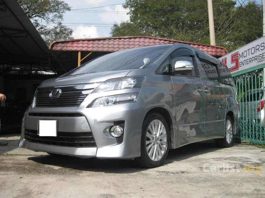 2012 Toyota Vellfire Z MPV