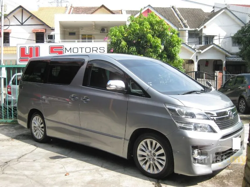 2012 Toyota Vellfire Z MPV