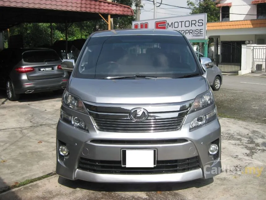 2012 Toyota Vellfire Z MPV