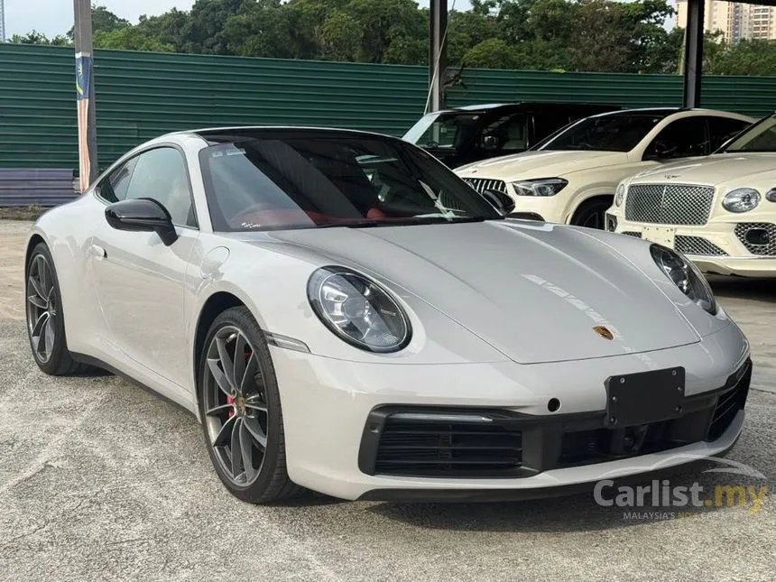2022 Porsche 911 Carrera S Coupe