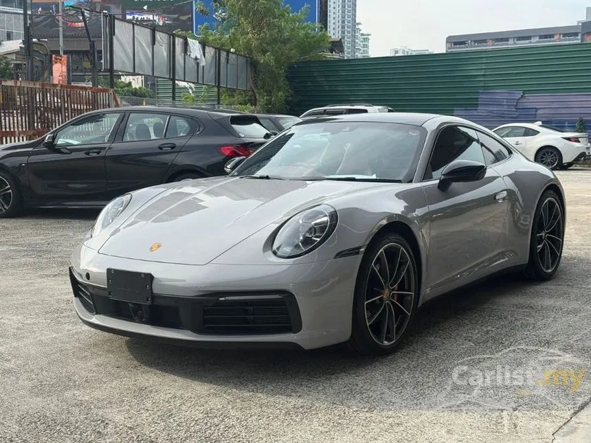 2022 Porsche 911 Carrera S Coupe