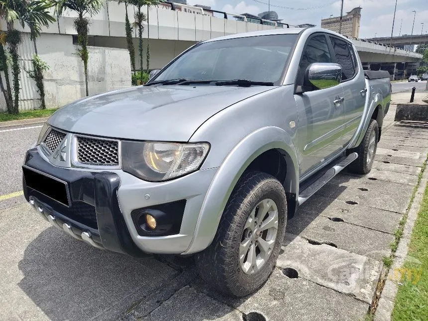 2012 Mitsubishi Triton VGT Dual Cab 4X4 Pickup