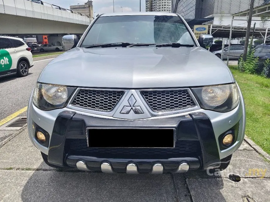 2012 Mitsubishi Triton VGT Dual Cab 4X4 Pickup