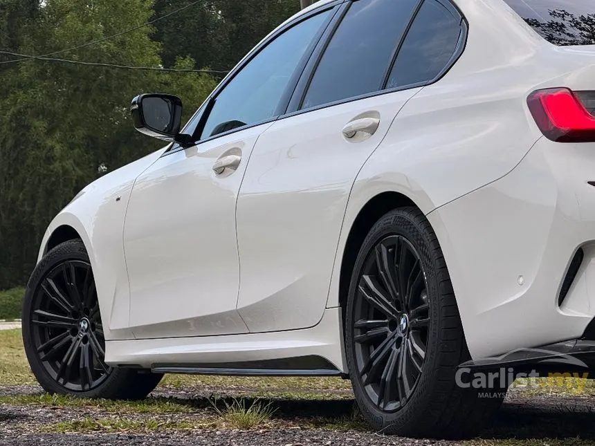 2019 BMW 330i M Sport Sedan