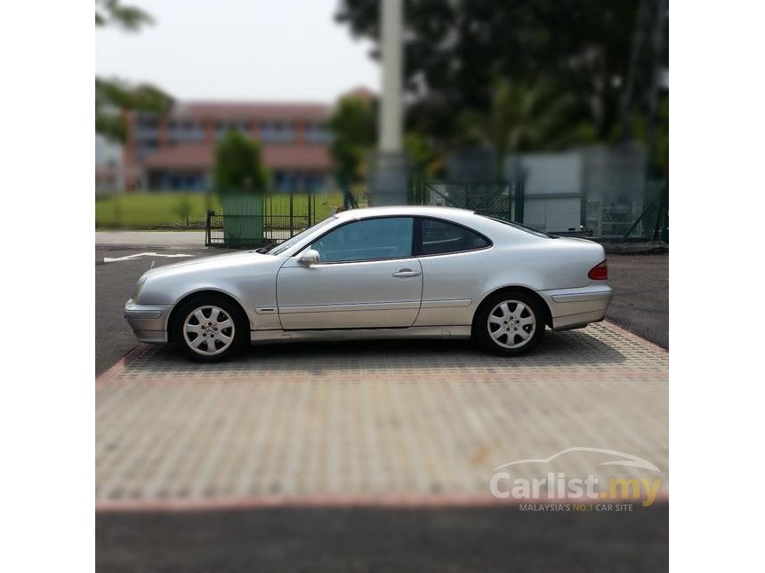 2000 Mercedes-Benz CLK230K Coupe