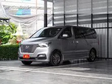 2018 Hyundai H-1 2.5 (ปี 18-24) Deluxe Van