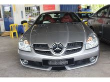 2006 Mercedes-Benz SLK200K 1.8 Convertible -- WELL MAINTAINED --