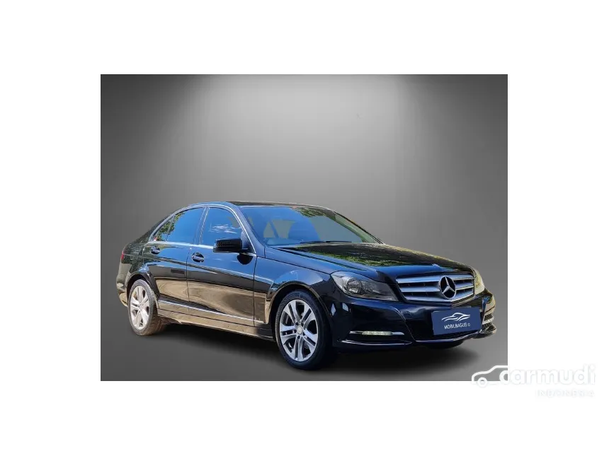 2014 Mercedes-Benz C200 CGI Avantgarde Sedan