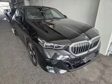 2025 BMW 520i 2.0 M Sport Sedan