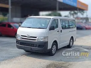 2009 Toyota Hiace 2.5 Window Van Van