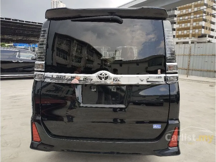 2021 Toyota Voxy ZS Kirameki III Edition MPV