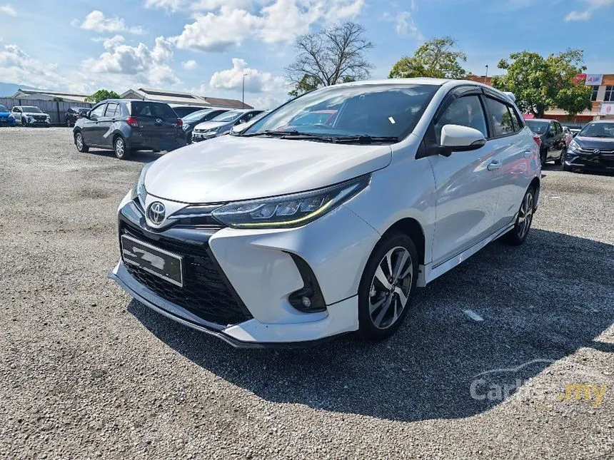 2022 Toyota Yaris E Hatchback