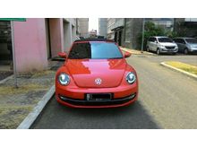 Volkswagen Beetle 1.4 Turbo AT Cabrio Sofftop - Orange - Pemakaian 2017