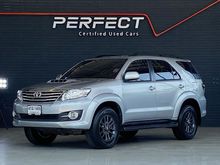 2015 Toyota Fortuner 3.0 (ปี 12-15) V SUV AT
