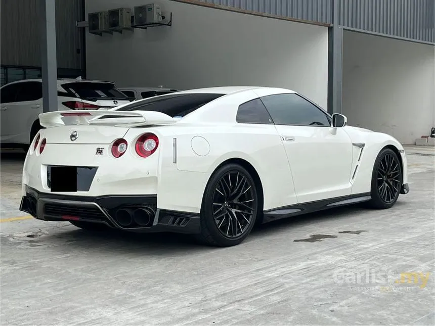2019 Nissan GT-R Prestige Coupe