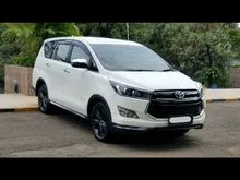 2019 Toyota Innova Venturer 2.4 Base Spec Wagon