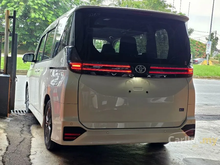 2022 Toyota Voxy S-G MPV