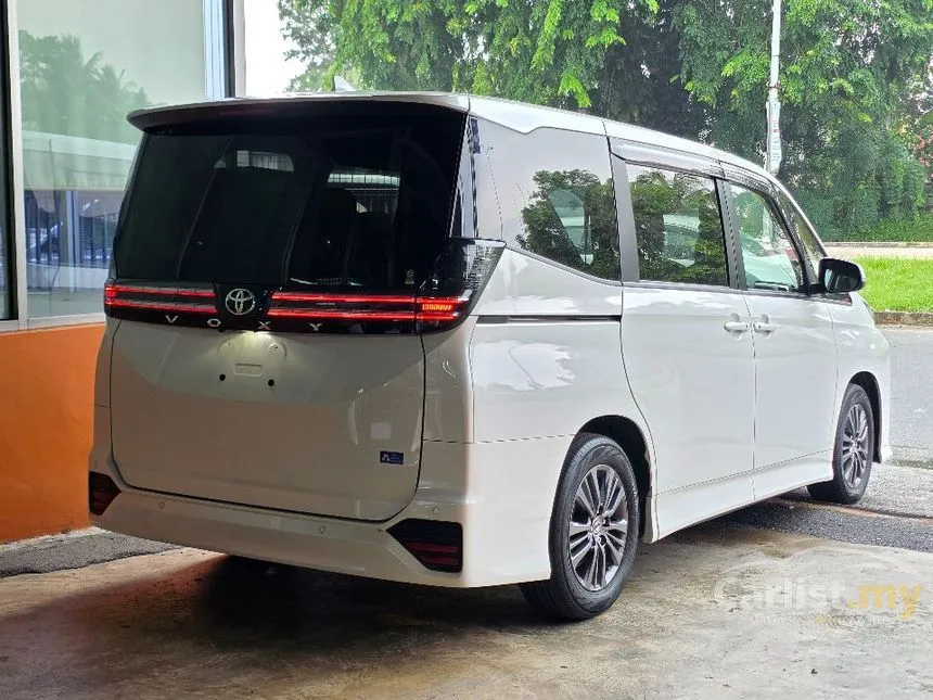 2022 Toyota Voxy S-G MPV