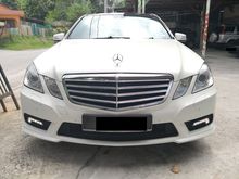 2011 Mercedes-Benz E300 3.0 Avantgarde Sedan