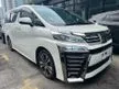 Recon 2019 Toyota Vellfire 2.5 ZG PILOT SEAT/POWER BOOT