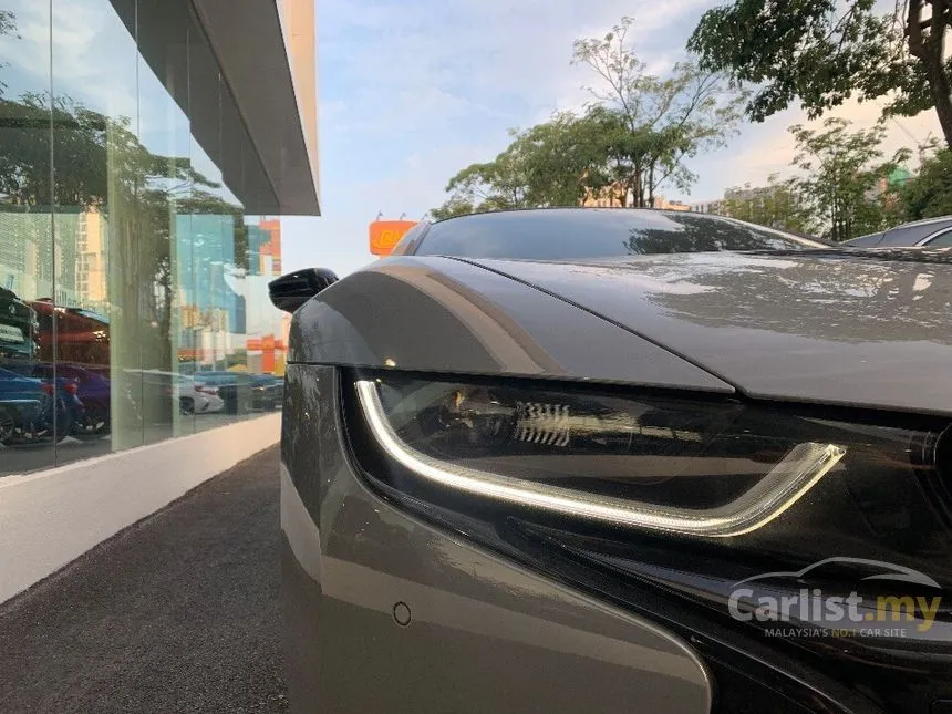 2018 BMW i8 Convertible