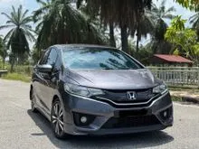 2015 Honda Jazz 1.5 V Hatchback