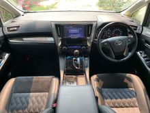 2 ALPINE DVD PLAYER!!! NEW STOCK HAVE 24 UNIT Toyota Vellfire 2.5 ZG MPV UNREGISTER!!! HALF-LEATHER SEAT , SUNROOF , PRICE CAN NEGO!!!