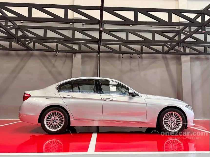 2017 BMW 320d Luxury Sedan
