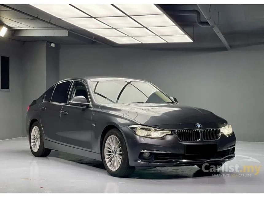 2018 BMW 318i Luxury Sedan