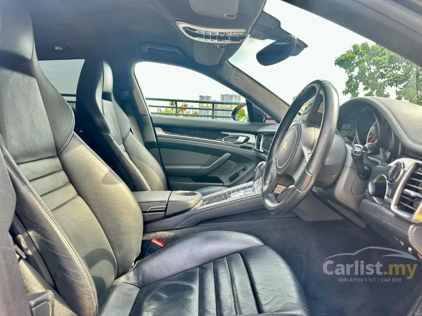 2010 Porsche Panamera Turbo S Hatchback