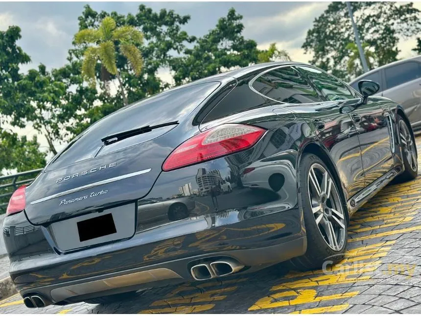 2010 Porsche Panamera Turbo S Hatchback