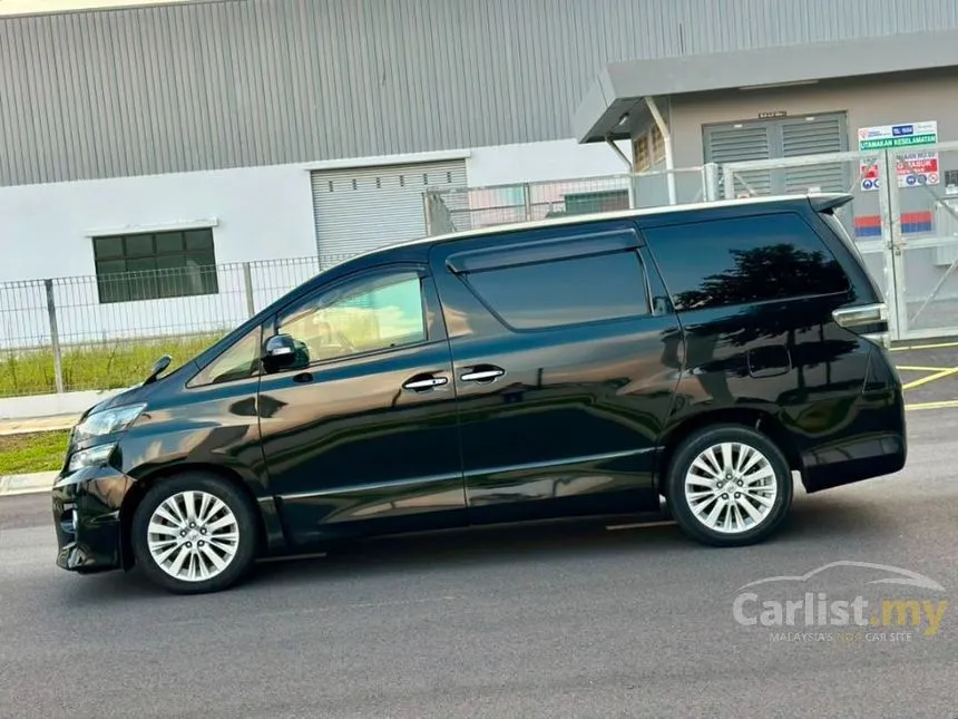 2014 Toyota Vellfire Z MPV