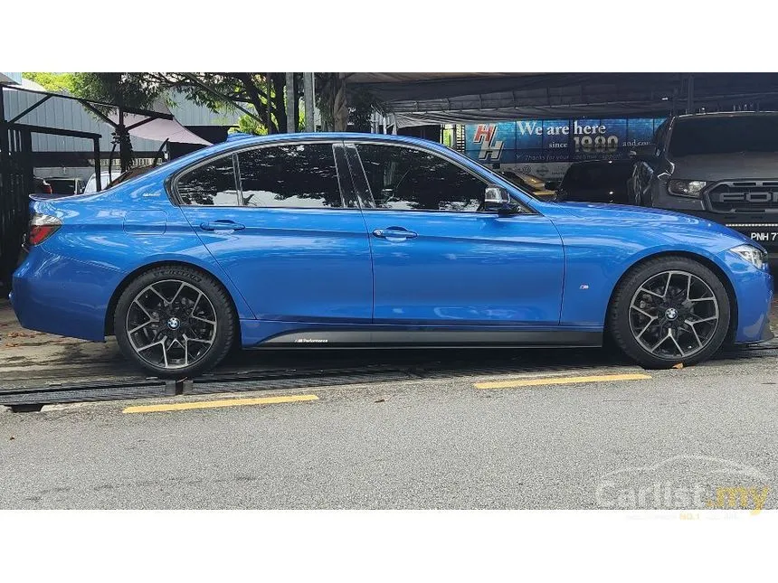 2019 BMW 330e M Sport Sedan