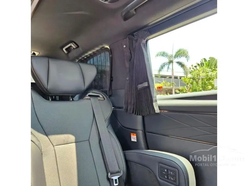 2024 Toyota Alphard HEV Modelista MPV