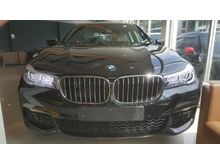 2015 BMW 740Li 3.0 M Sport Panaromic H.K. Rear Entertainment UNREG