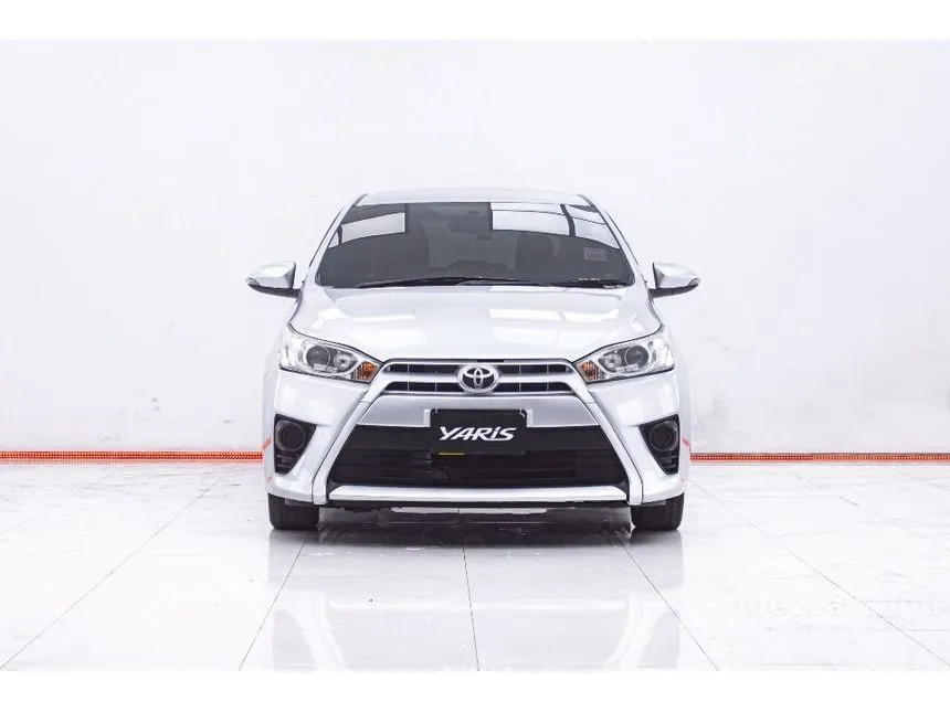 2014 Toyota YARIS G Hatchback