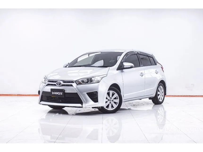 2014 Toyota YARIS G Hatchback